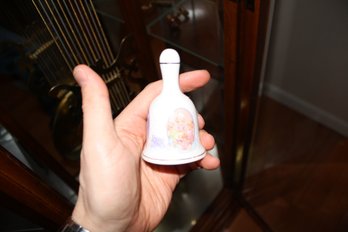 Precious Moments Grandma Makes Life Sweet Porcelain Bell 1999