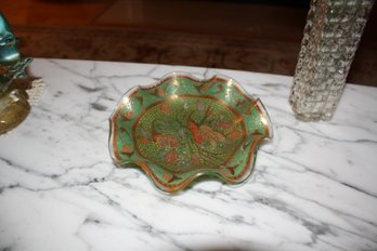 Vintage Ruffled Art Glass Bowl With Pheasant Motif