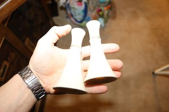 Lenox Ivory Porcelain Salt Pepper Shakers Gold Trim