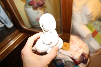 Lladro White Bisque Porcelain Animal Themed Figurine
