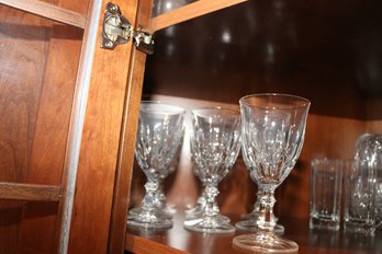 Crystal Wine Goblets With Elegant Design