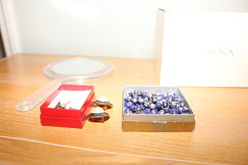Jewelry Accessories And Floral Bead Collection