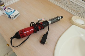 Revlon RV440RED 1200W Perfect Style Hot Air Kit Untested