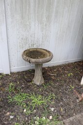 Concrete Pebble-Dash Bird Bath With Twisted Pedestal Cracked