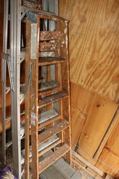 Derby 5ft Wooden Folding A Frame Step Ladder With Metal Braces