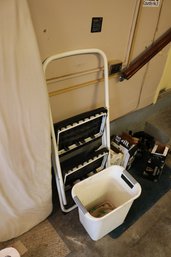 White Black Folding Step Ladder With Non Slip Treads