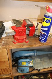 Ohio Forge Red Cast Iron 3.5 Inch Bench Vise