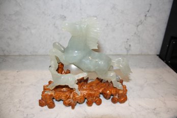Vintage Green Jade Horse Sculpture On Wooden Base Broken 6.5 Inches Weighs 618 Grams