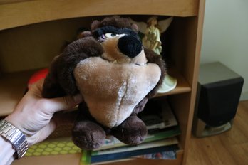 1993 Tasmanian Devil Special Effects Plush Cartoon Character