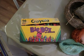 Vintage 96 Count Crayon Box With Built In Sharpener