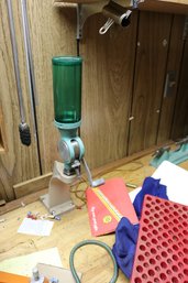 Reloading Uniflow Powder Measure With Bench Stand