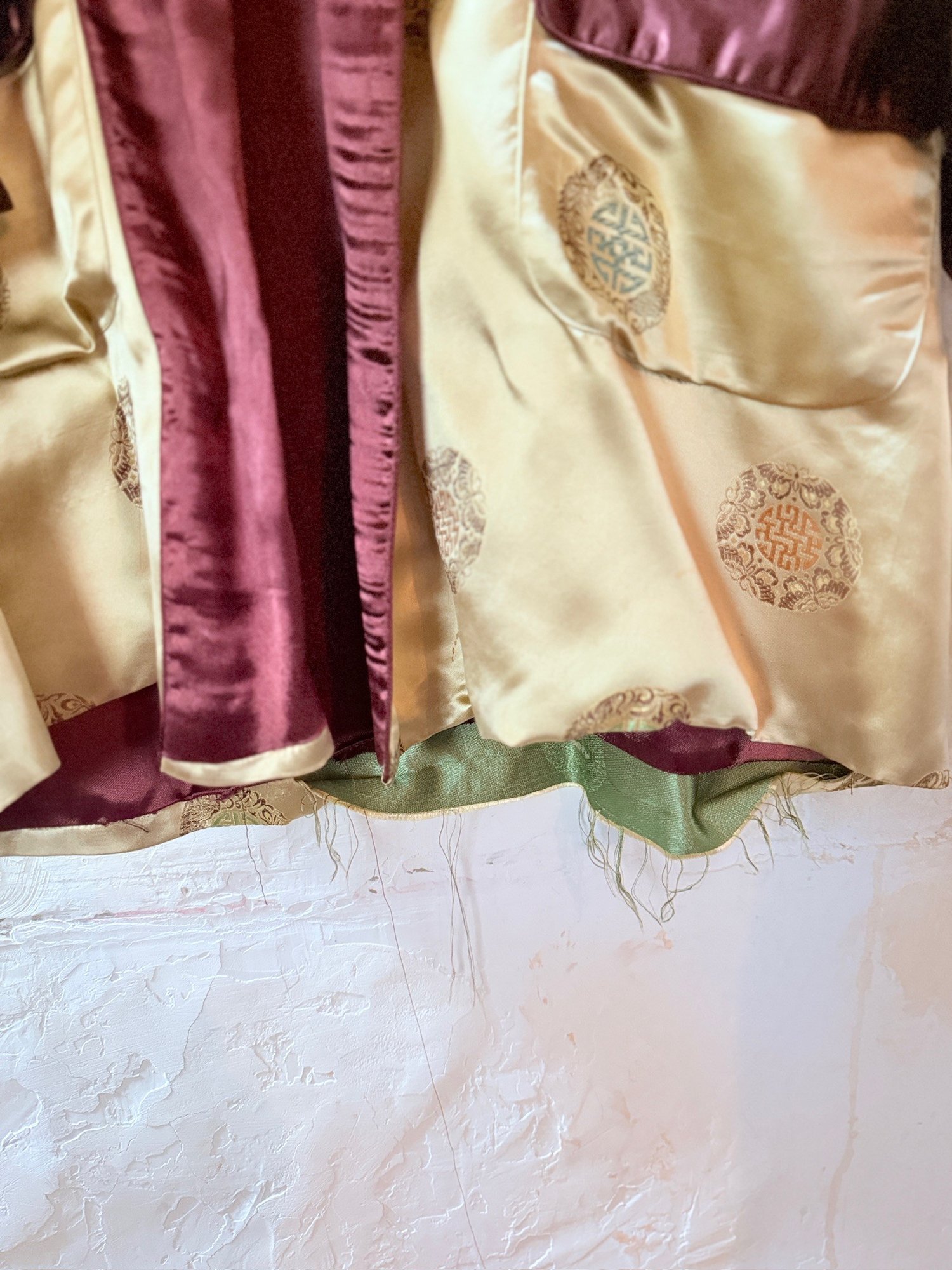 Golden Ribbion Robe Purple Kimono Robe With Gold Embroidery And Gold Jacquard Robe With ...
