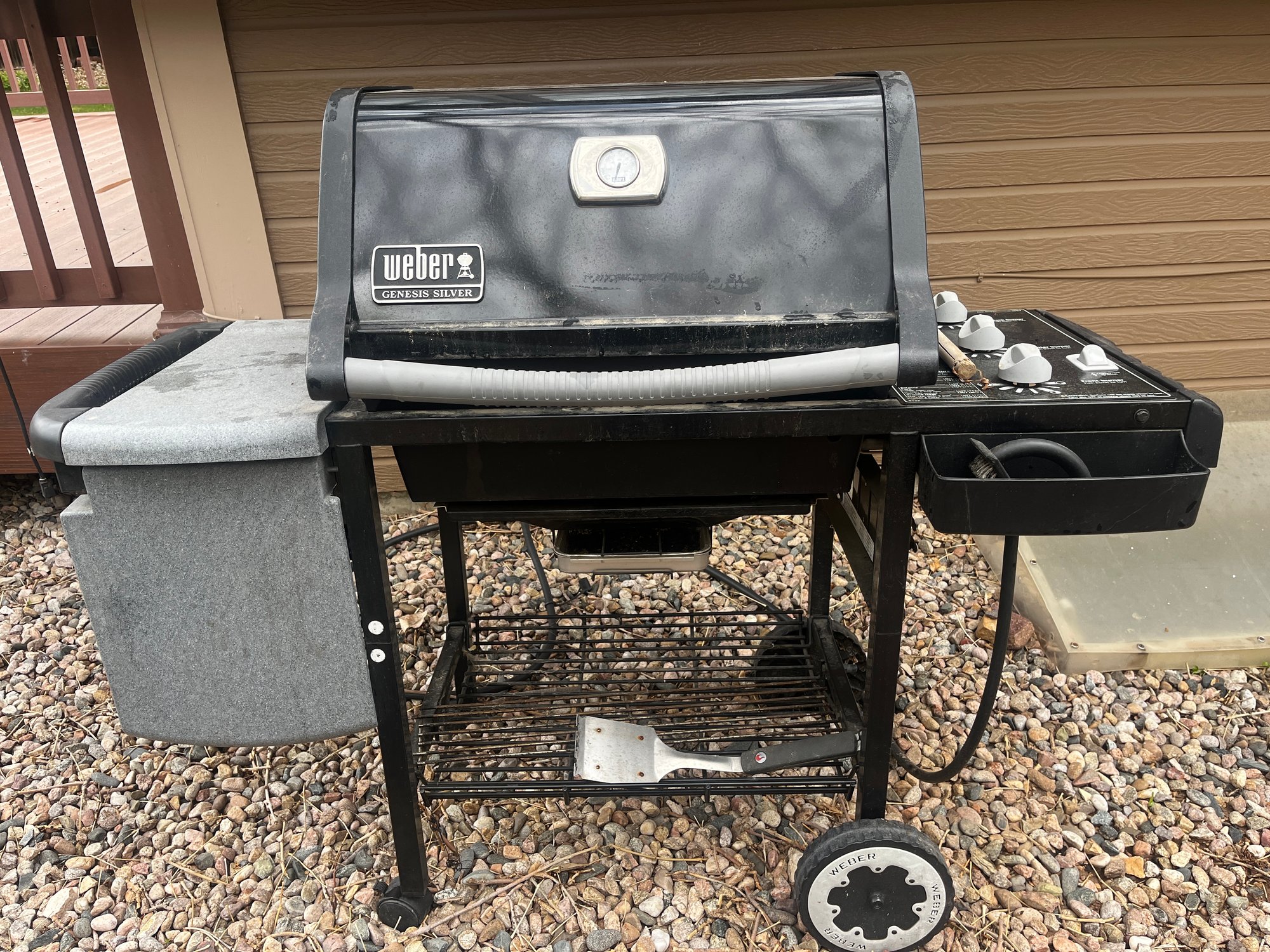 Weber Genesis Silver Grill Model 238/632 #187132