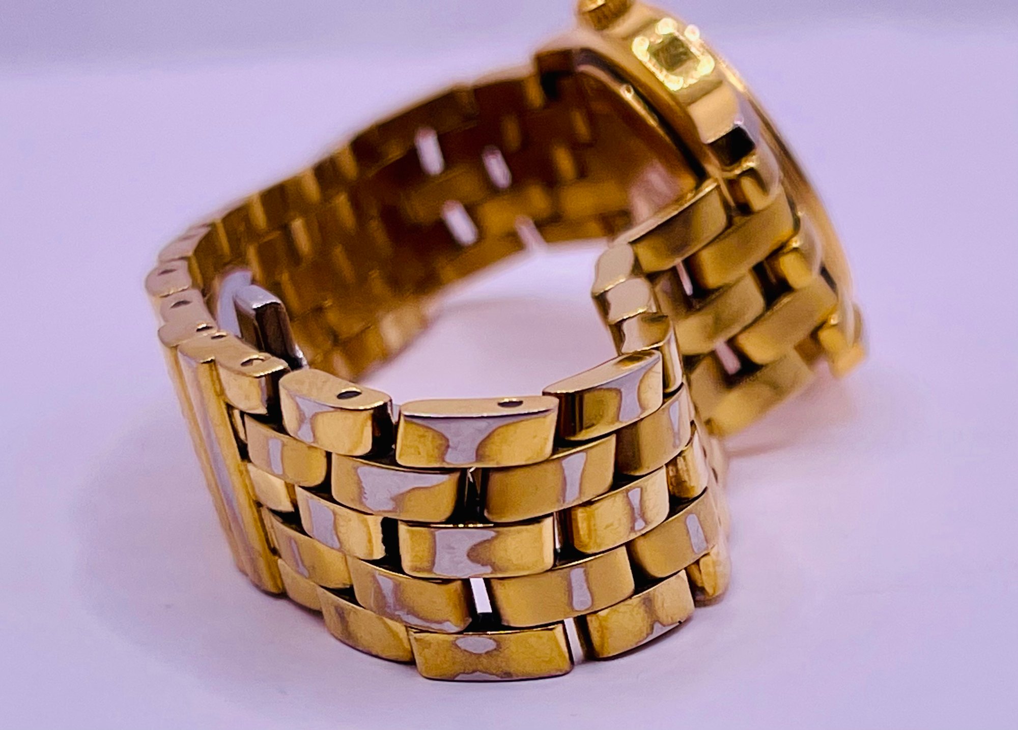 Vintage GUCCI Stainless Steel Diamond 5400L Quartz Watch  display picture 2