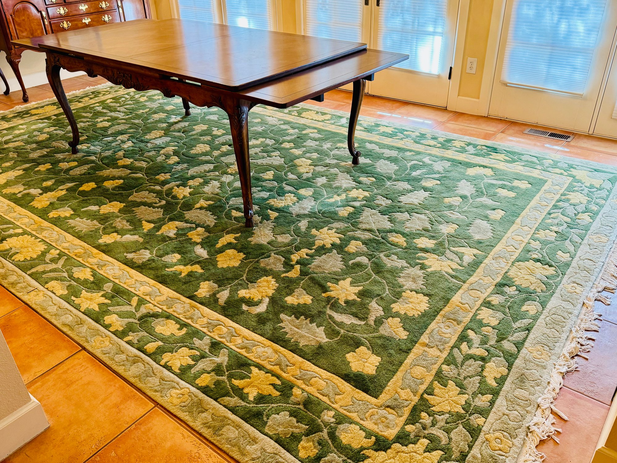 100 Percent Virgin Wool Pile Custom Made Carpet Hand Woven In India ...