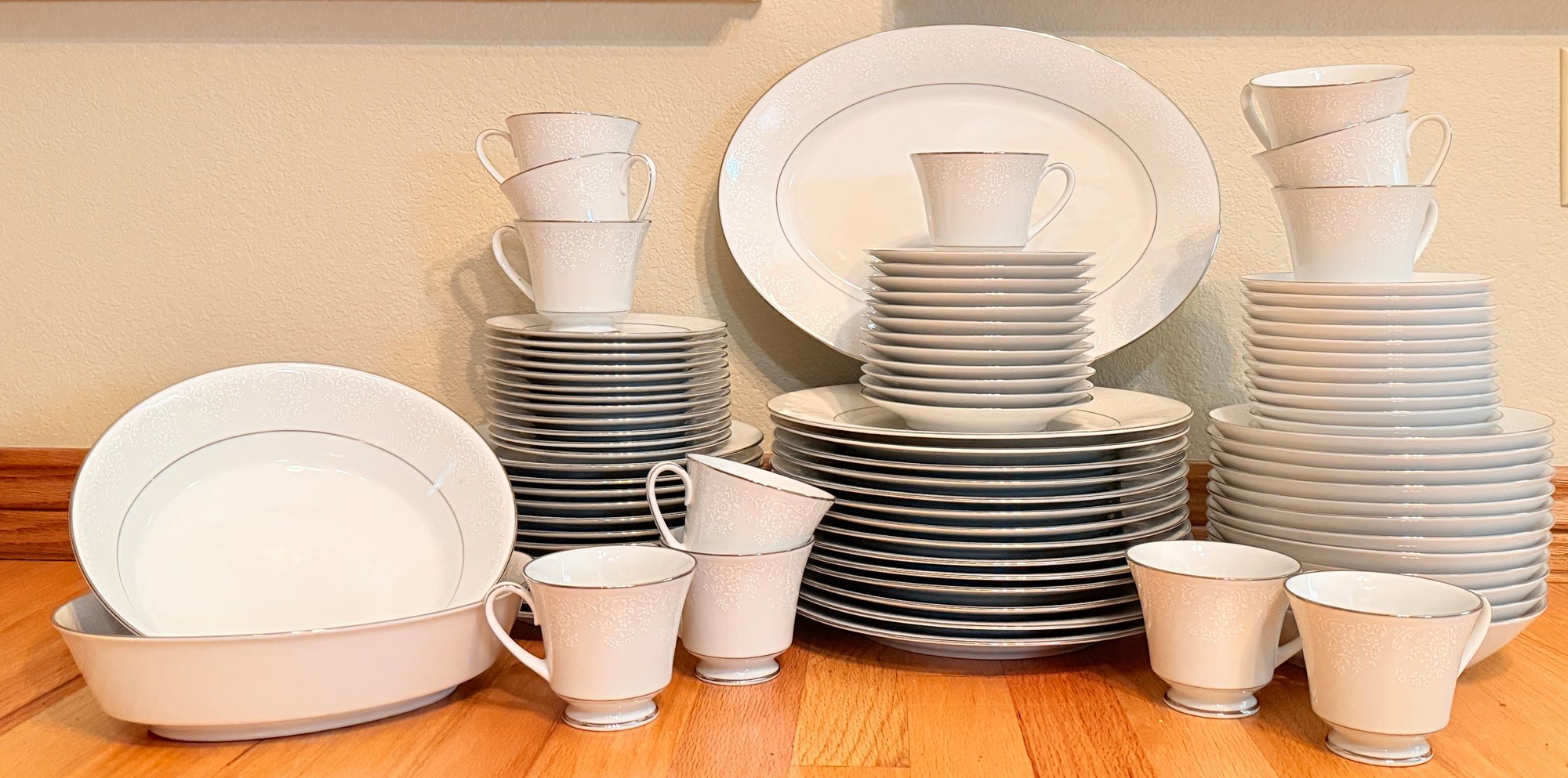 Noritake Contemporary Fine China Dishes In Tahoe Pattern #246399 ...
