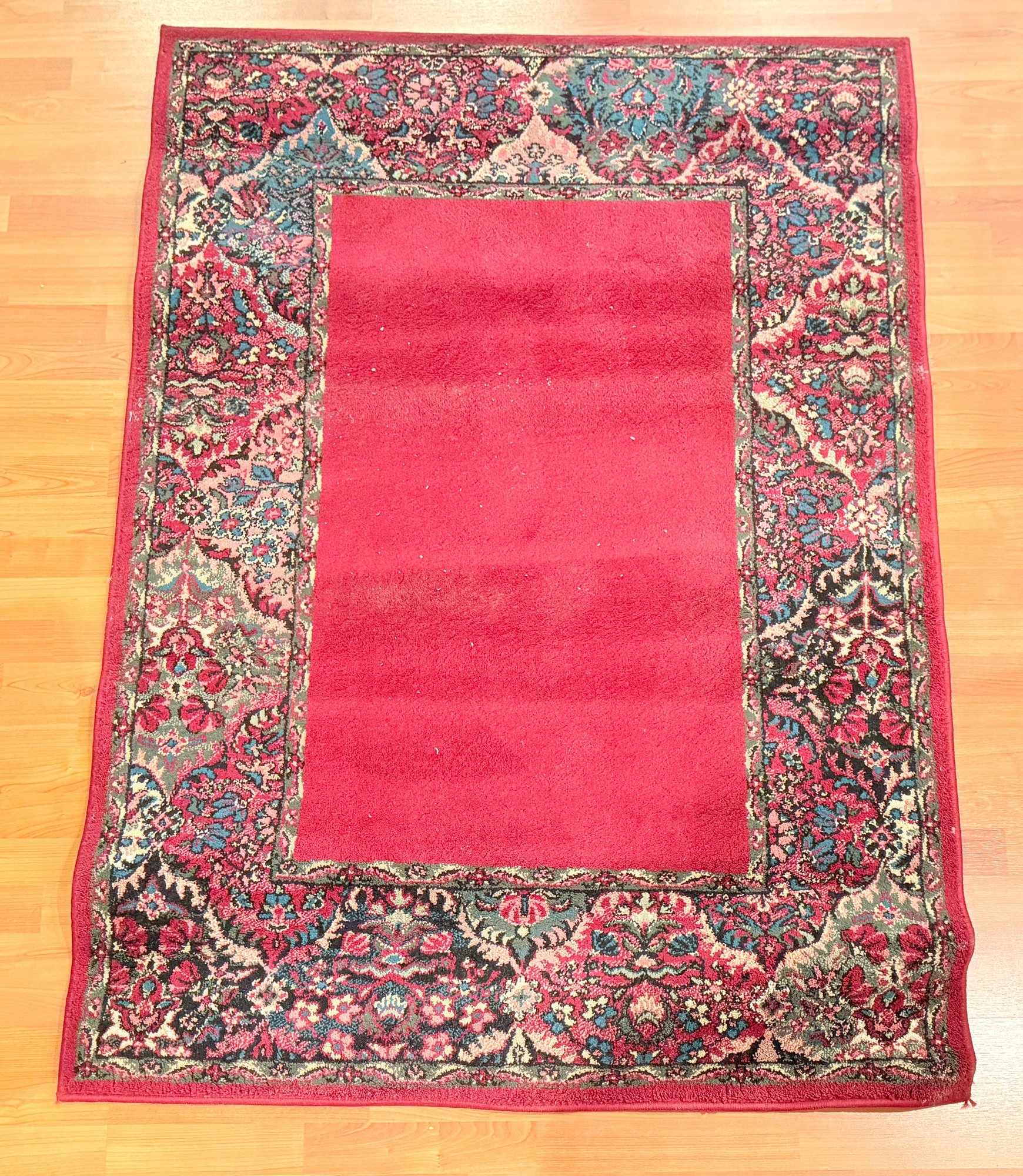 Kashmir/berry Colored Rug By Shaw Rugs #248561 | Auctionninja.com