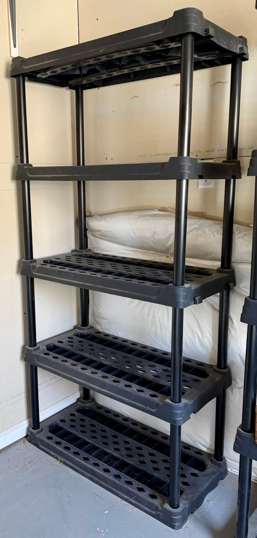 5-Tier Plastic Storage Rack 2 Of 2 #271337 | Auctionninja.com