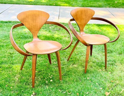 Mid-century Modern 'Pretzel'  Bentwood And Molded Plywood Chairs Designed By Norman Cherner For Plycraft