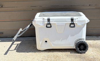 BruMate BruTank 55 Qt Wheeled Cooler With Dispenser **read Description