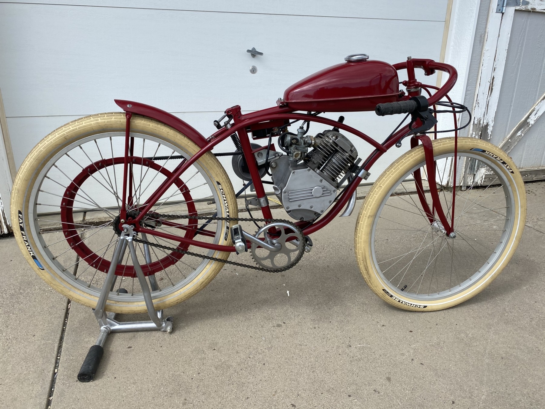 Stunning Vintage Whizzer Motor Bike Serial Number RHAWMC182XP003176 #5563 |  Auctionninja.com
