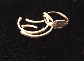 10k Pinkie Ring Intial L Russian Gold, 2 Pieces Of Scrap