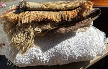 Tapestries, Tablecloths & Blanket