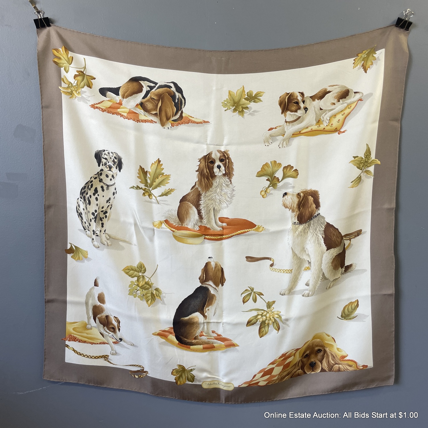 ◆Ferragamo カフス　dog No.112 SALVATORE FERRAGAMO DOGS PRINT SILK SCARF – Caroline's Fashion