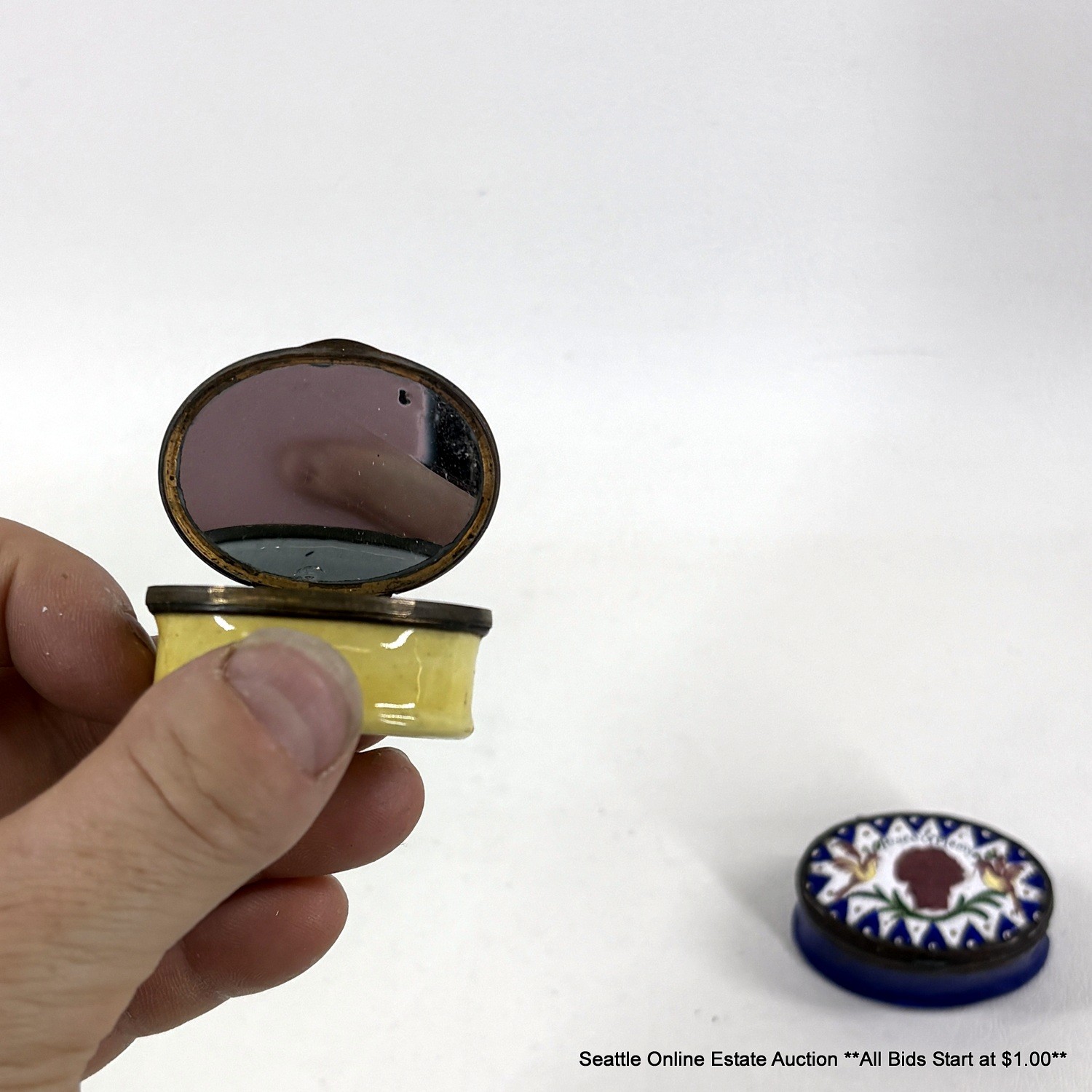 Pink Snuff Box 4 Antique Enamel Snuff Boxes #49928 | Auctionninja.com