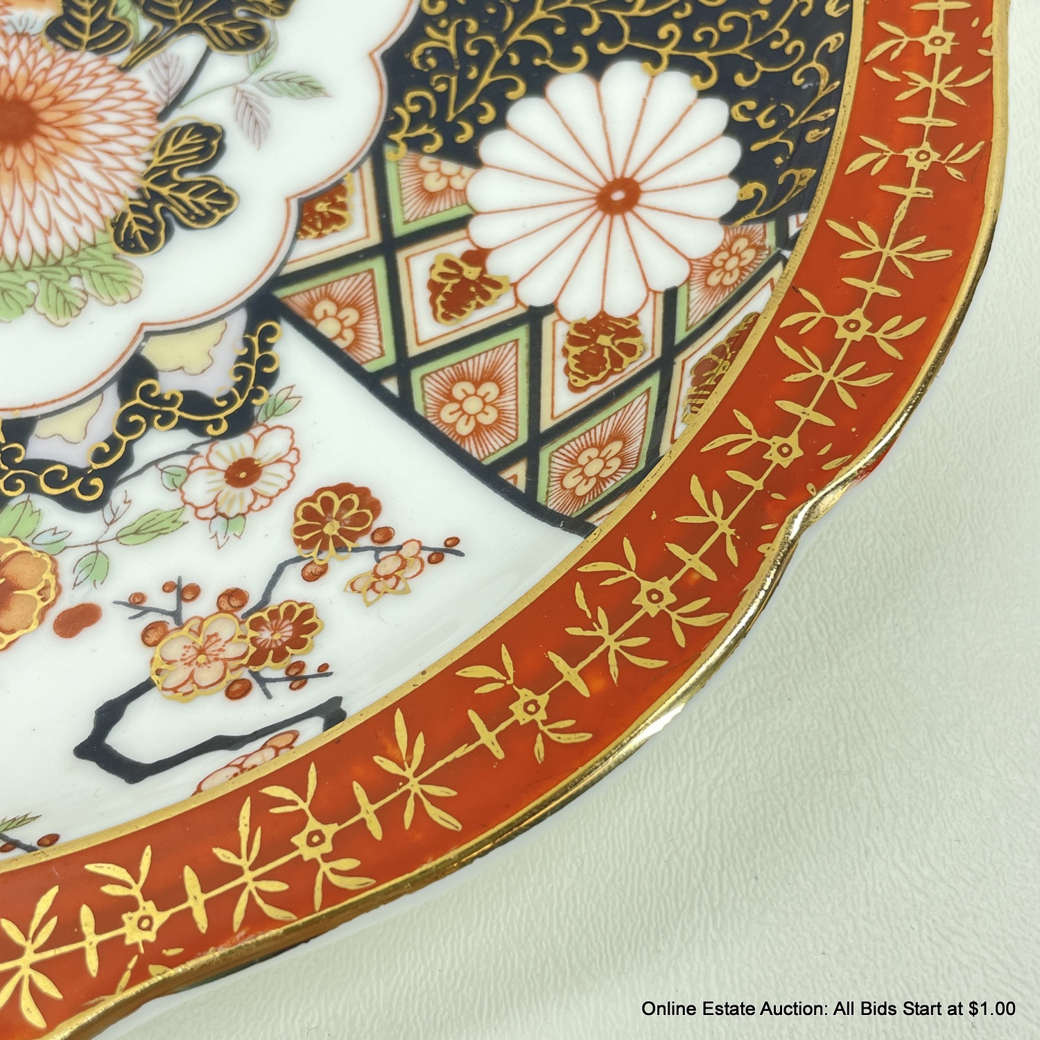 Vintage Saji Fine China Japanese Imari Plate #35579 | Auctionninja.com