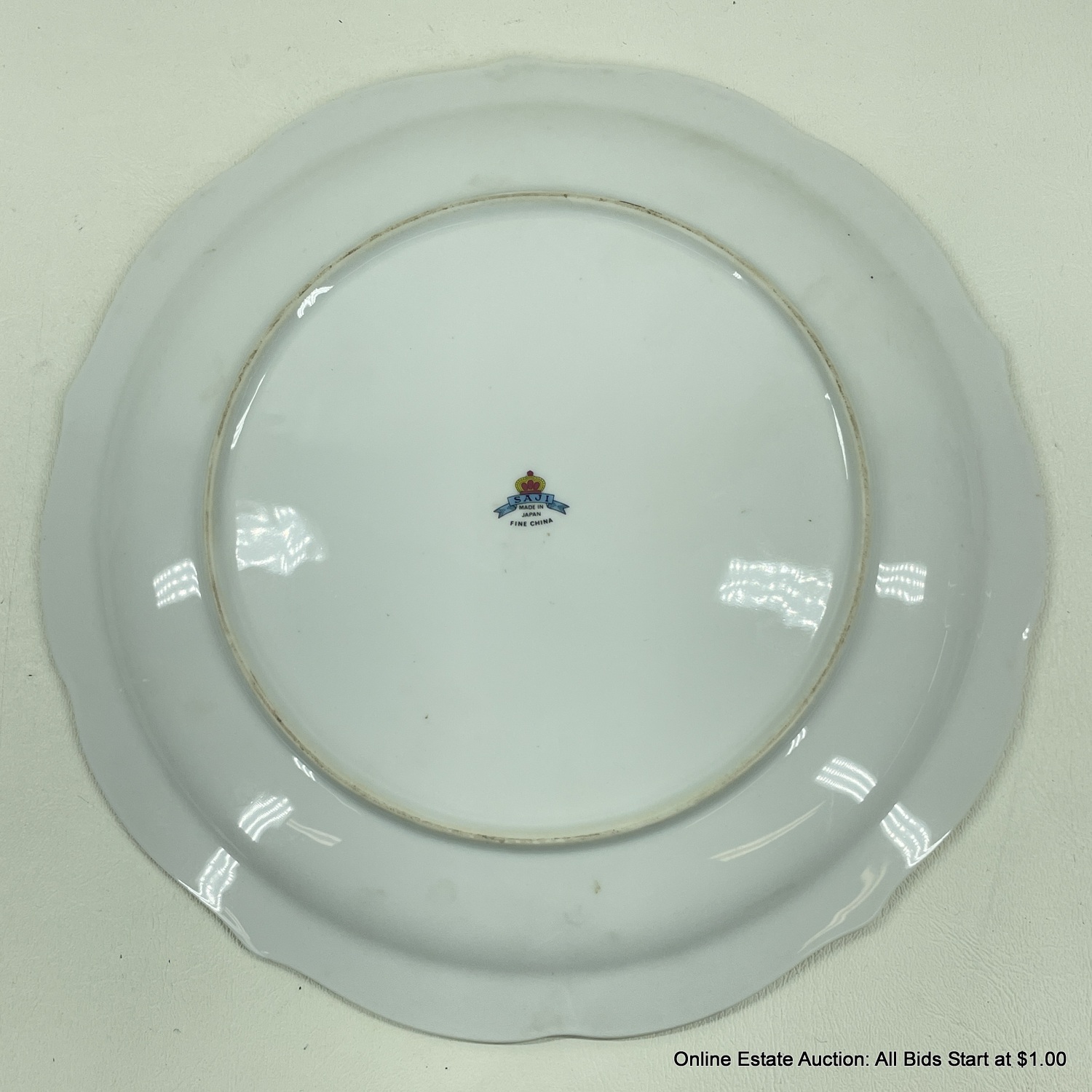 の器マルアージュです Vintage Saji Fine China Japanese Imari Plate #35579 | Auctionninja.com