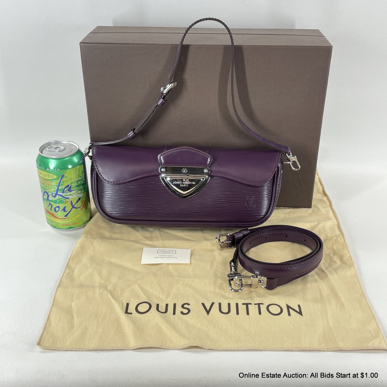Louis Vuitton Epi Pochette Montaigne Leather Shoulder Bag 2008 Collection  TH0058 #23289 | Auctionninja.com
