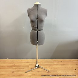 Adjustable Female Dress Form Mannequin With Stand