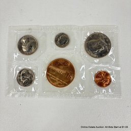 1974 U.S. 6 Coin Souvenir Proof Set With U.S. Mint Token In Sealed Plastic