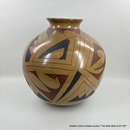 Tomas Ozuna Signed Mata Ortiz Polychrome Pottery Vessel