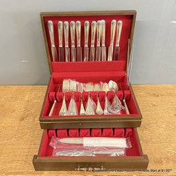 Buccellati Italian Sterling Silver Flatware In Laura Pattern With Storage Box 2307 Grams Not Including Knives