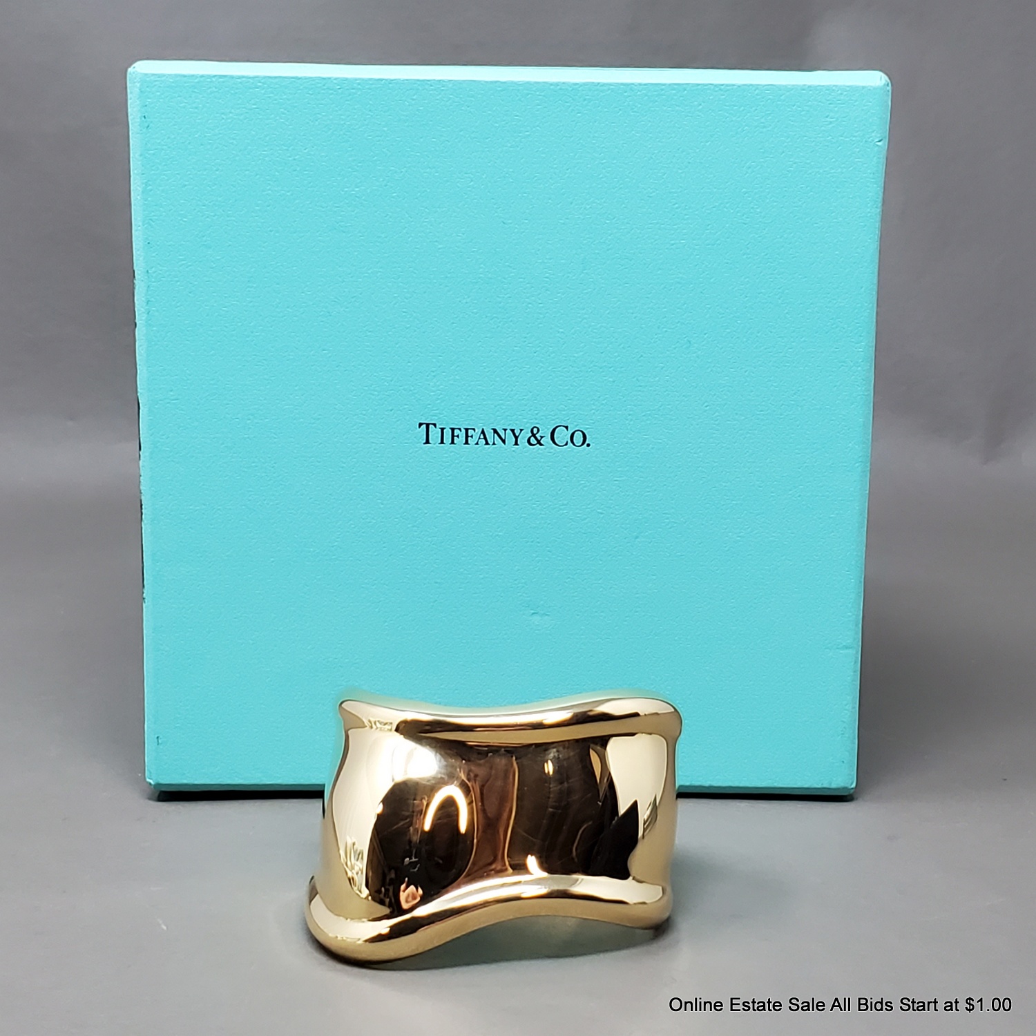 Gold Bone Elsa Peretti Bone Cuff Used Tiffany Elsa Peretti 18K