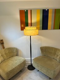 Vintage MCM Floor Lamp.  52H