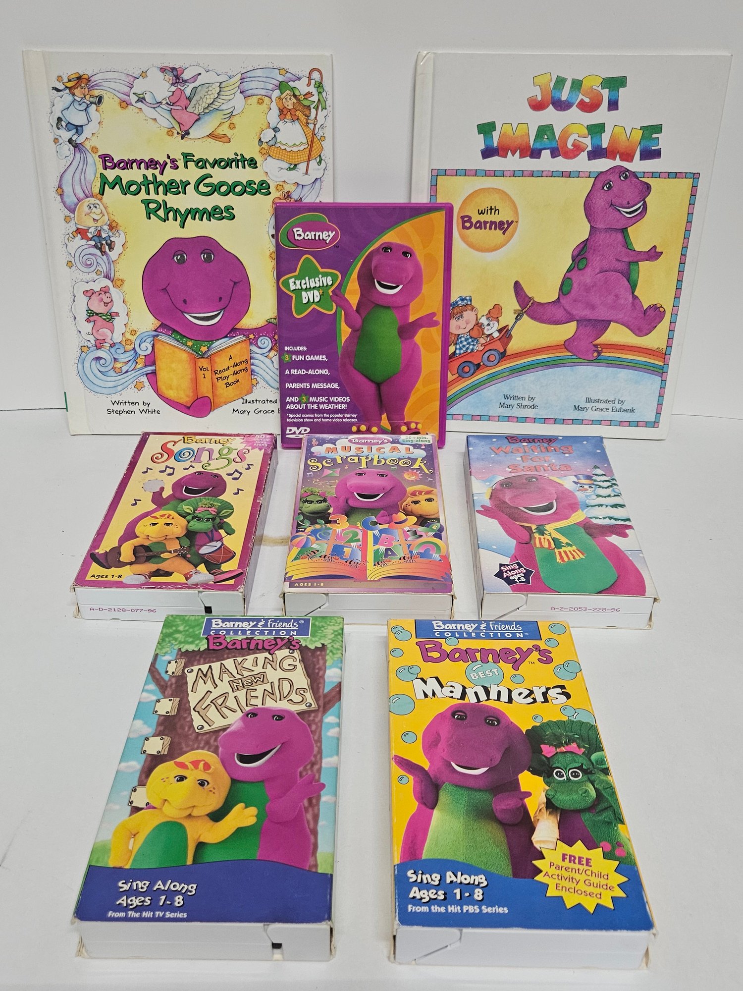 Vtg 1990s Barney Books VHS And DVD #22663