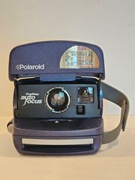 Polaroid One Step Auto Focus Camera