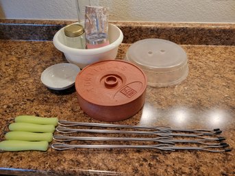 Assorted Kitchen Lot