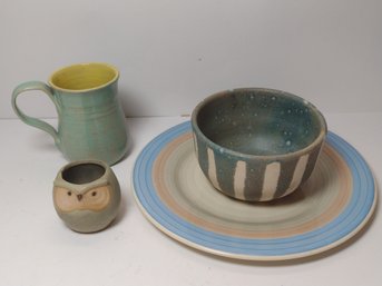Lot Of 4 Ceramic Kitchen Items