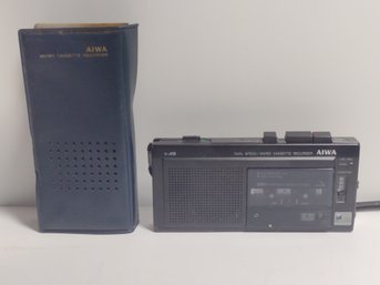 Vtg Aiwa TP M8 Dual Speed Micro Cassette Recorder