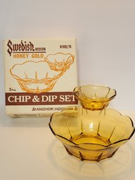 Vtg Anchor Hocking Swedish Modern Honey Gold 3 Pc Chip And Dip Set