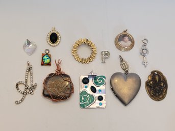 Assorted Pendant Lot X 12