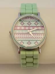 Ladies Trendy Casual Analog Watch