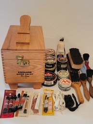 Vtg Esquire Shoe Valet De Luxe With Accessories