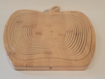 NEW Collapsible Apple Shaped Bamboo Basket
