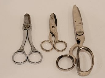 2 Vtg Wiss Scissors And Flower Shears