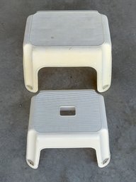 2 Rubbermaid 1-Step Lightweight Step Stools